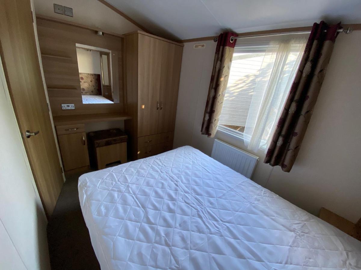 8 Berth Caravan Skegness Golden Palm Chapel Saint Leonards