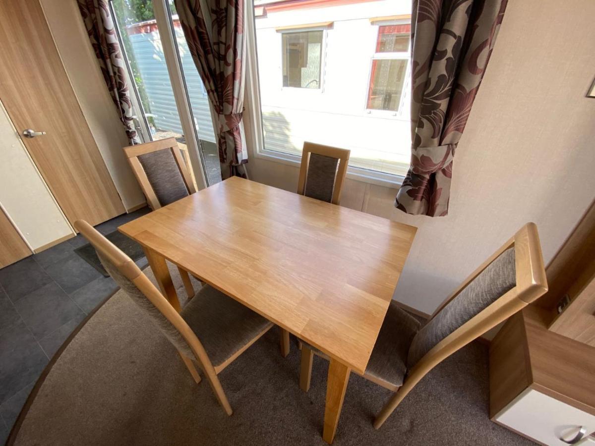 Holiday home 8 Berth Caravan Skegness Golden Palm *