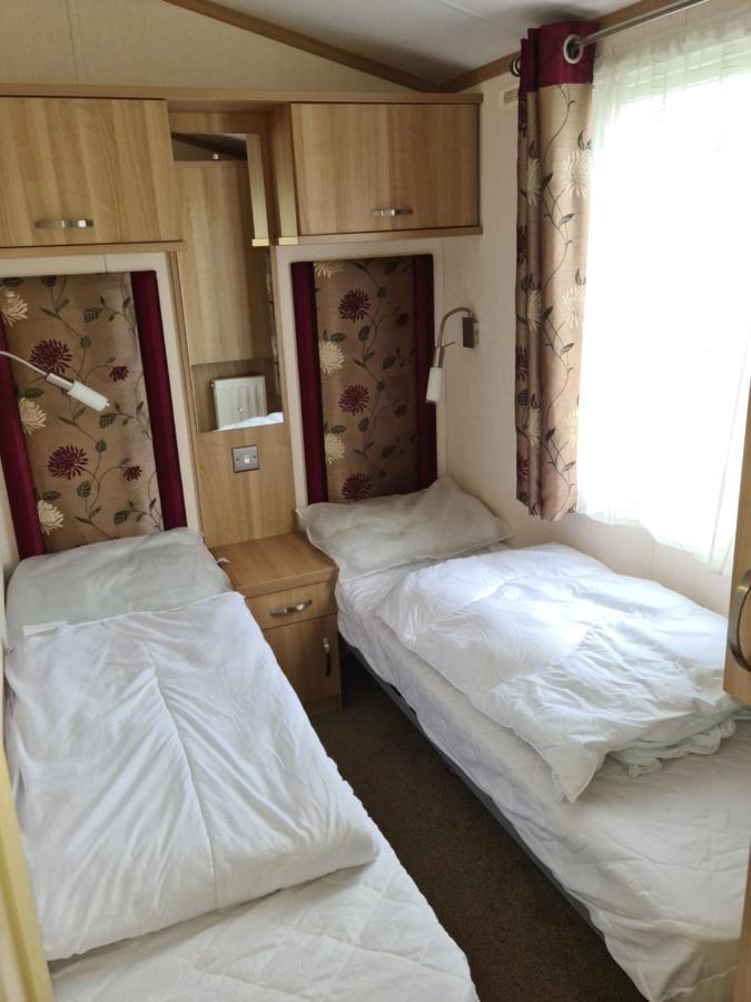 8 Berth Caravan Skegness Golden Palm